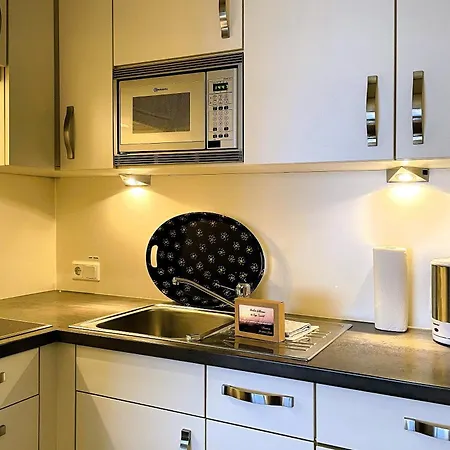 Klaar Kiming 4a, Sandwall